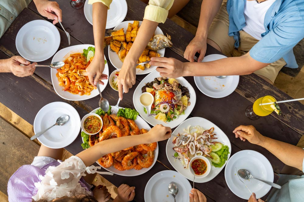 Understanding Restaurant Bookkeeping: What Sets It Apart